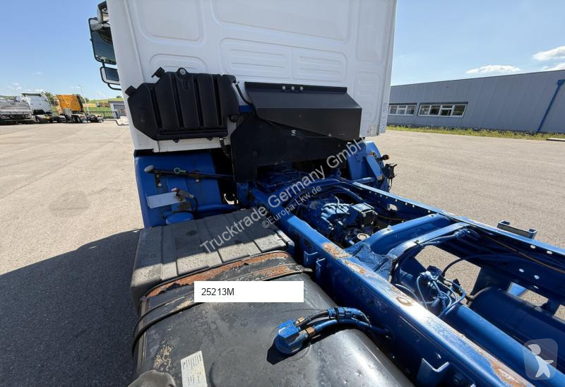 Camion MAN LE 14.280 Fahrgestell / Swiss-Vehicle
