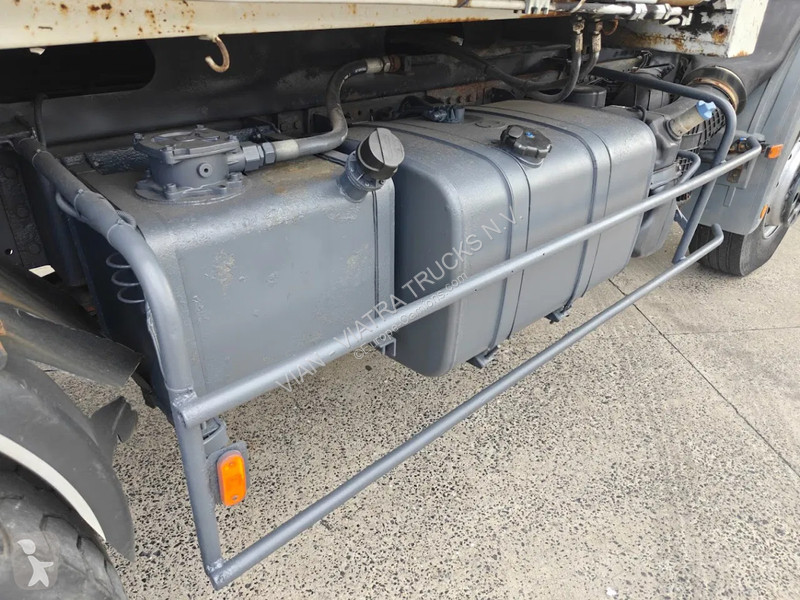 Camion Mercedes 1832 KN 4X2 Manual Steel/Steel