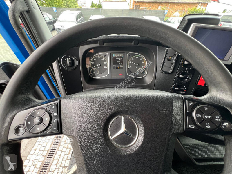 Camion Mercedes 1530 CURTAIN PLANE+LIFT 1.HAND