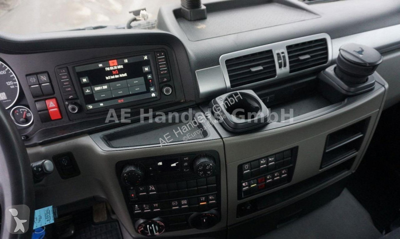 Vrachtwagen MAN TGS 26.500