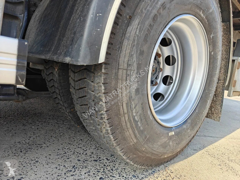 Kamion Iveco 310 Euro6 + FASSI F155 A.022 E-Active