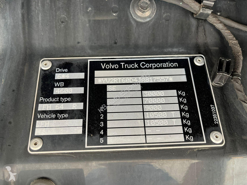 Kamion Volvo 6x4 TANDEM AXLE LIFT