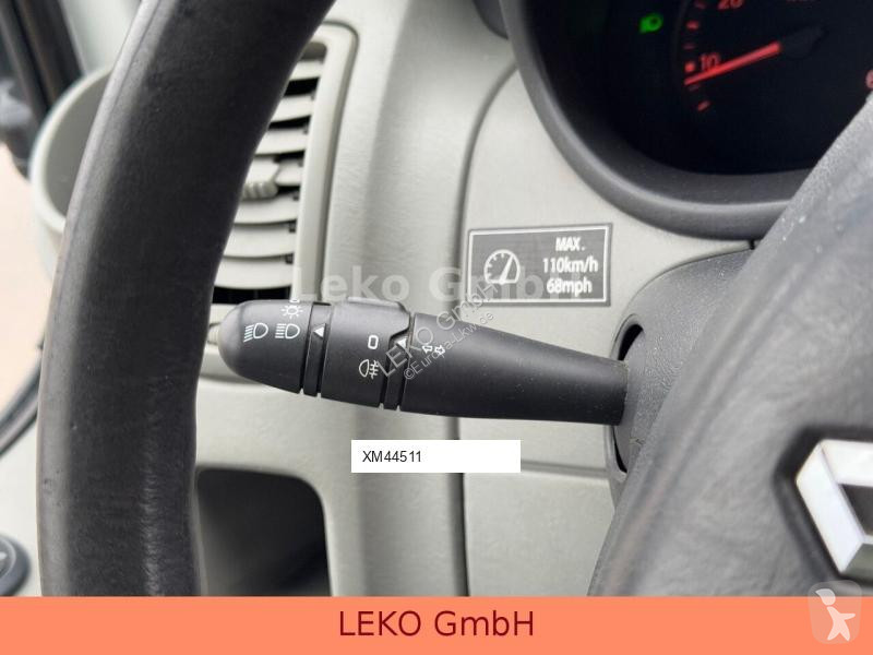 Lastbil Fiat Trafic Mit Carrier Xarios 600