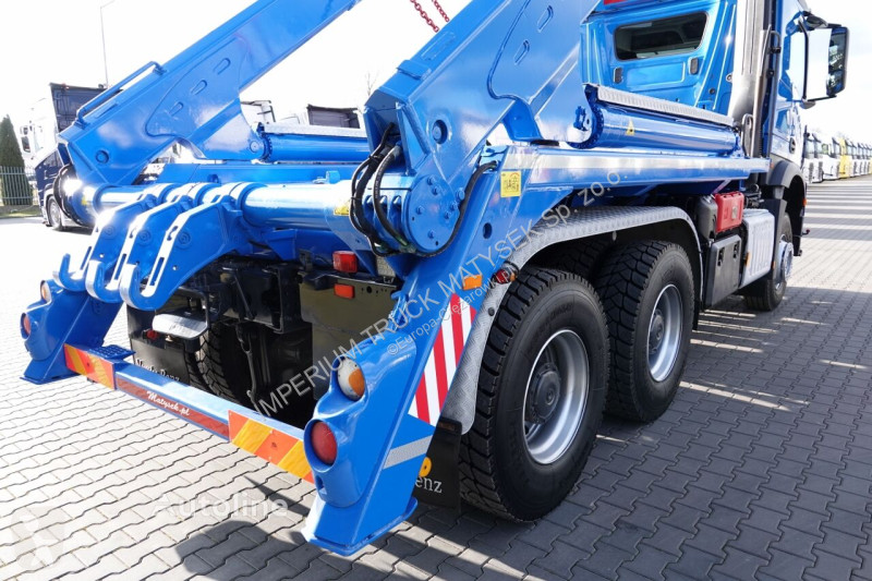 Camion Mercedes AROCS 2645