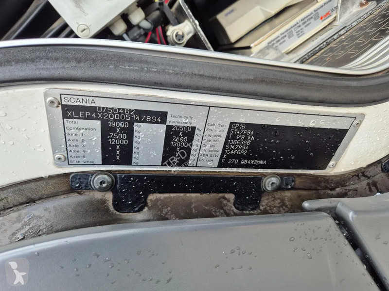 Camion Scania P270 FUEL / CARBURANT 00L - 4 COMP