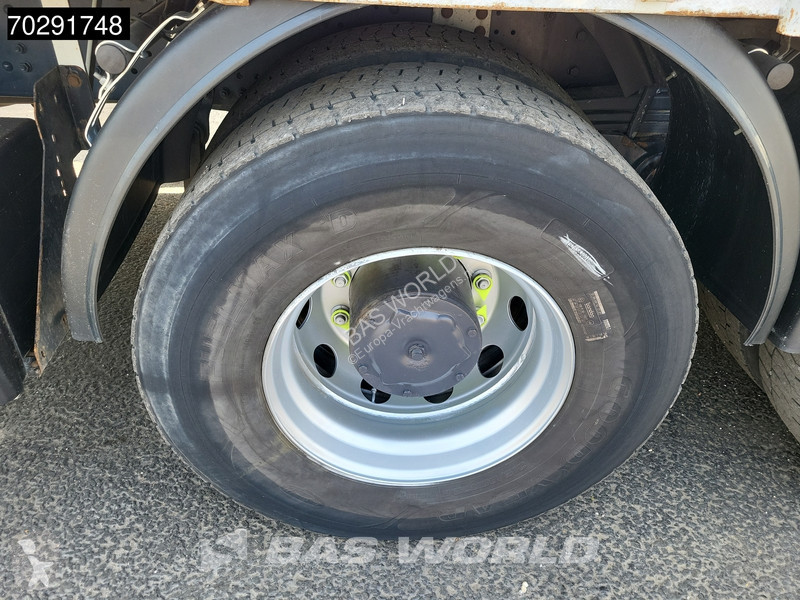 Kamion Iveco 410 8X4 HIAB 211 EP-4 HIDUO Crane...