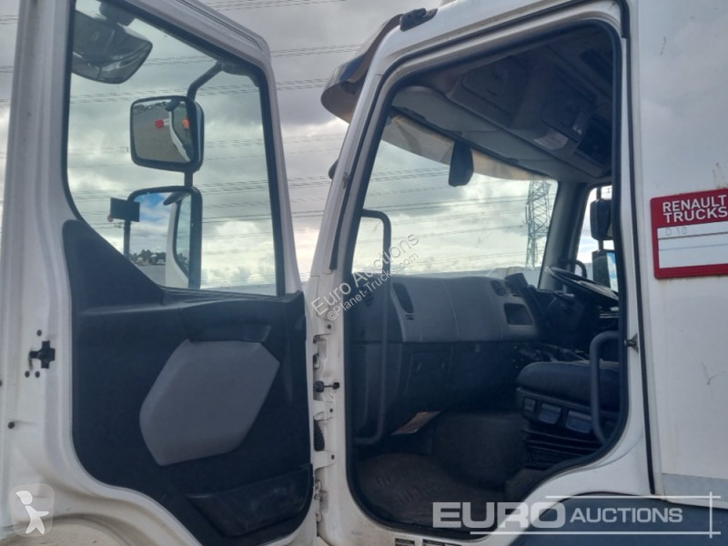 Camion Renault D18