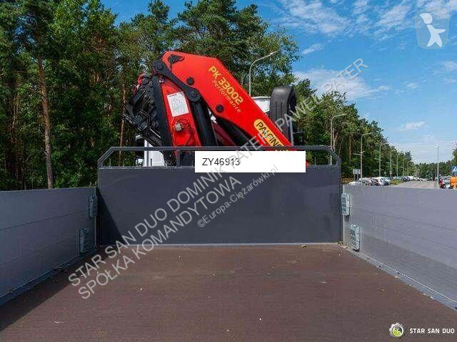 Camion Mercedes PK 33002