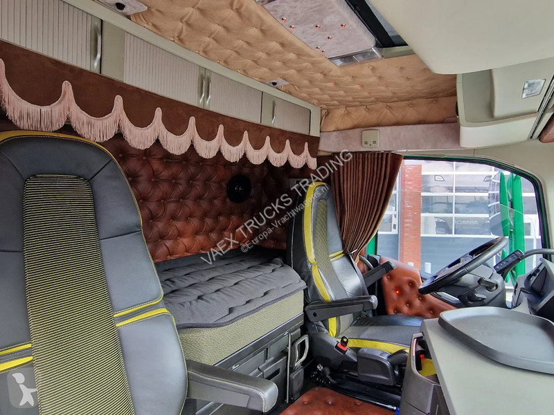 Camion Volvo 16750 Lowroof 6x2*4 - Chassis -...