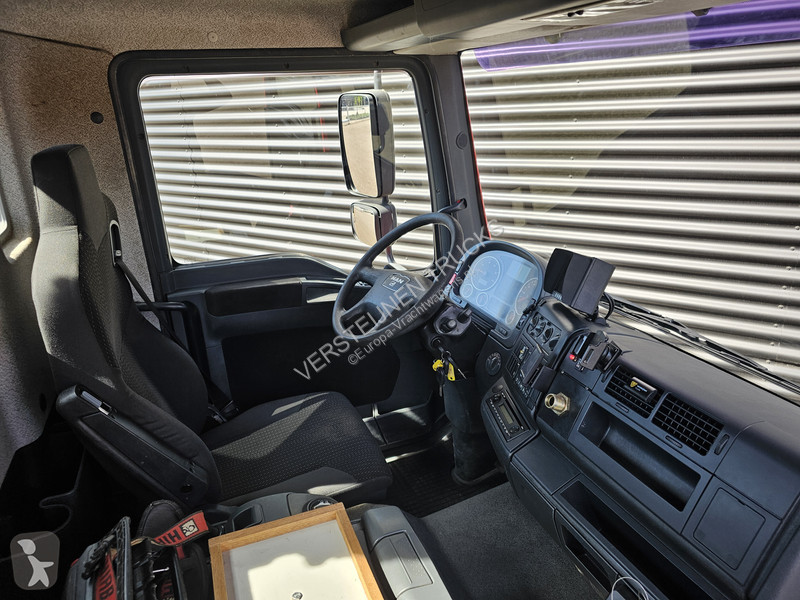 Kamion MAN 18.250 / 4X4 / EEV / HIAB CRANE +...