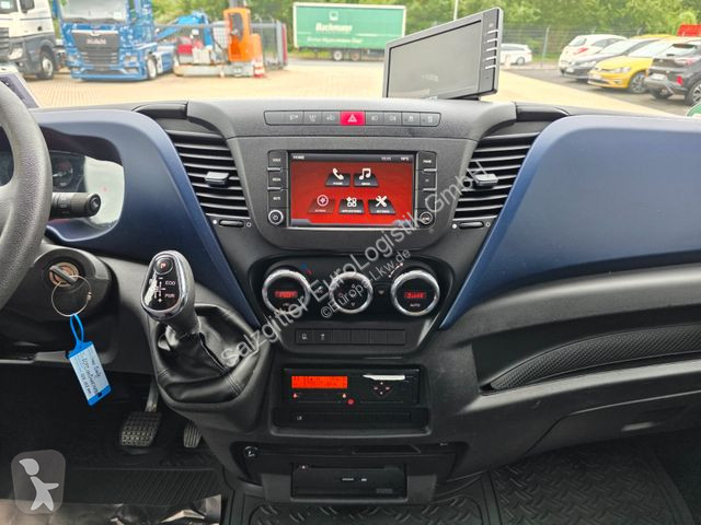Kamion Iveco 70C18 Hi-Matic / Ladebordwand / 3...