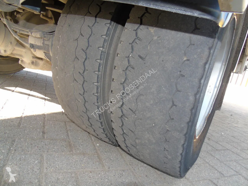 Kamion Volvo FL 250 + euro 6 + lift + 12T