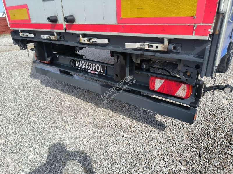 Camion remorque DAF Plandeka