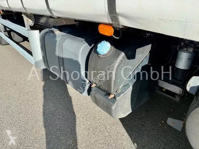 Kamion Renault 280...