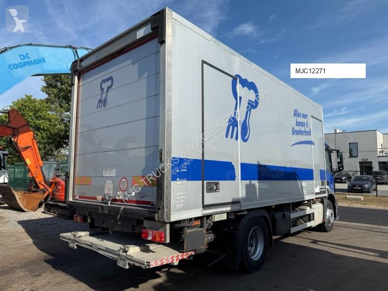 Kamion Mercedes AROCS + CARRIER + LAMBERET BOX...