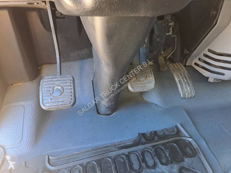 Kamion Nissan