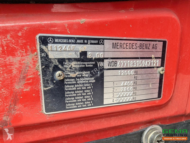 شاحنة Mercedes AF 4x4 Dubbelcab 6Cil - 9 Pers -...