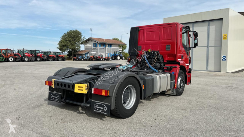 شاحنة Iveco 460 4X2