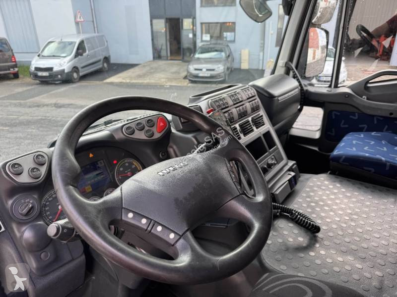 شاحنة Iveco