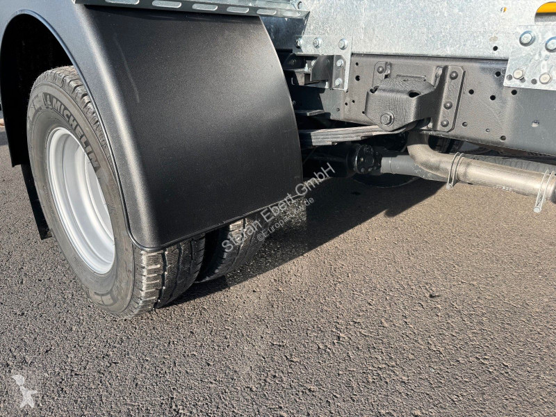 شاحنة Iveco 70C18 H 3.0L...