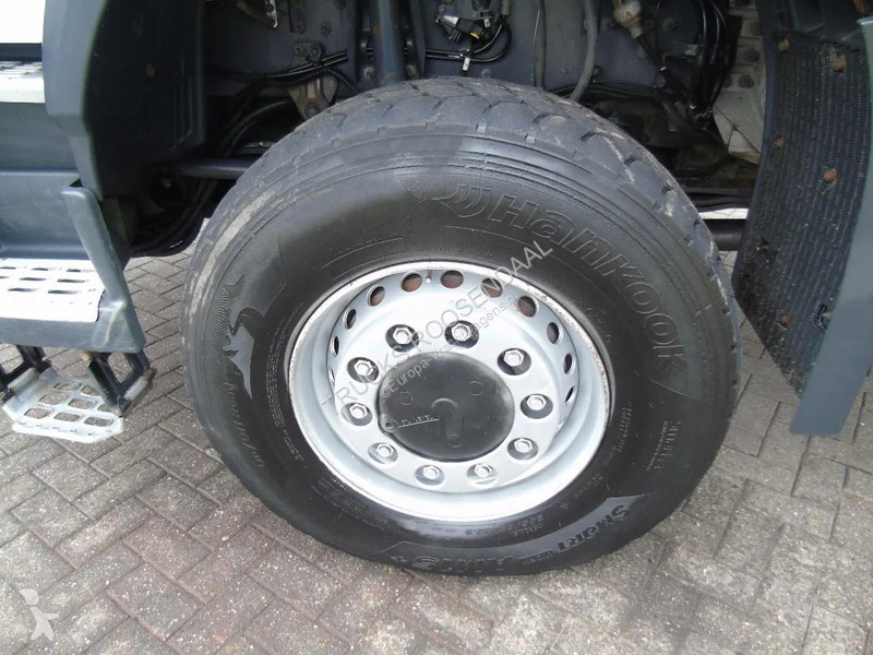 شاحنة Volvo 500 + 4x4 + HMF 4020 5x + JIB 4x 30...