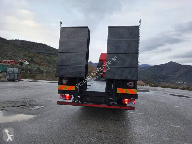 شاحنة Iveco