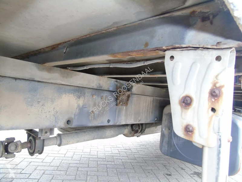 شاحنة Volvo FL 240 + 12t + euro 5 + lift