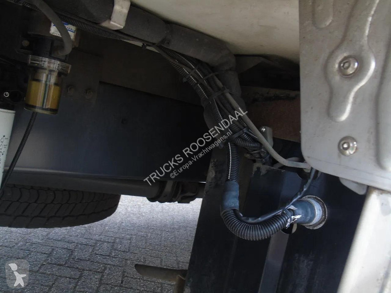 شاحنة DAF 220 + CARRIER + EURO 6 + LIFT