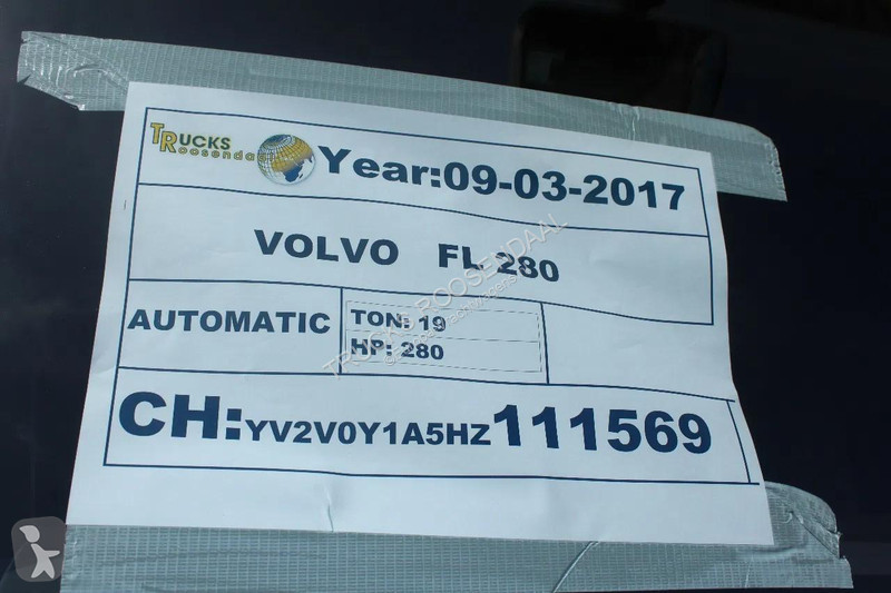 شاحنة Volvo 280 + CARRIER + ATP/FRC + LIFT...