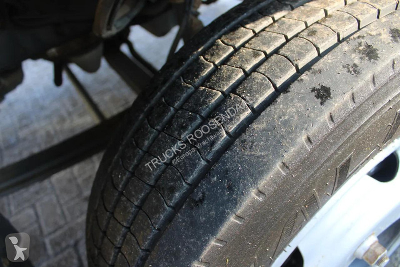 شاحنة Renault 220 + 14METER + EURO 5