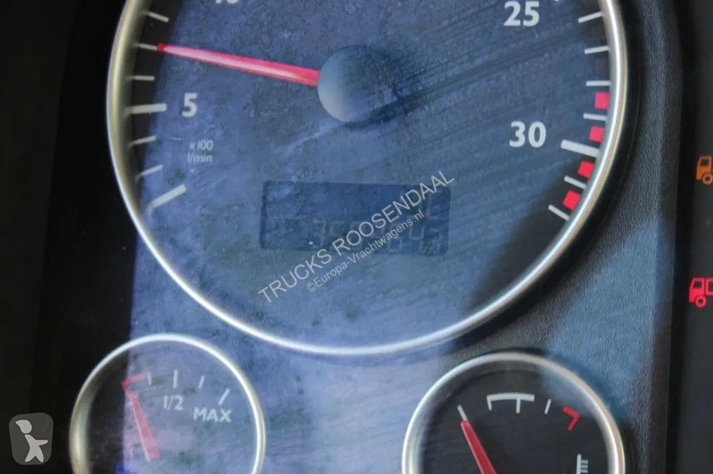 شاحنة MAN 8.220 + MANUAL + EURO 6 + LIFT