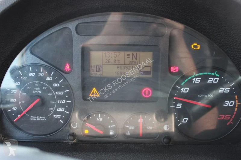 شاحنة Iveco 120E21 + Euro 6 + Dhollandia Lift +...