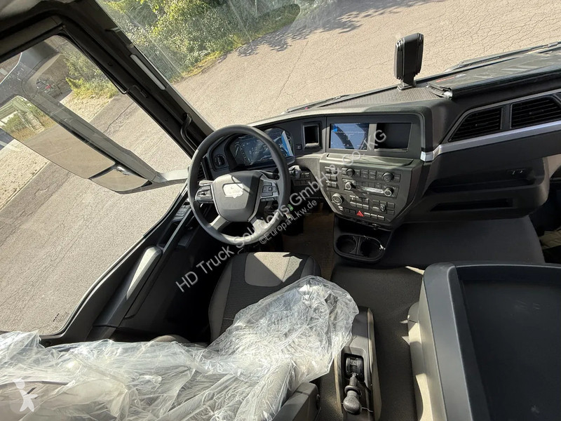 شاحنة MAN TGM MAN TGM 4x4 Hiab 228-4 Kran