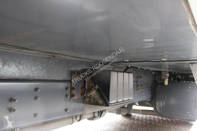 شاحنة Scania 230 + CARRIER + euro 5
