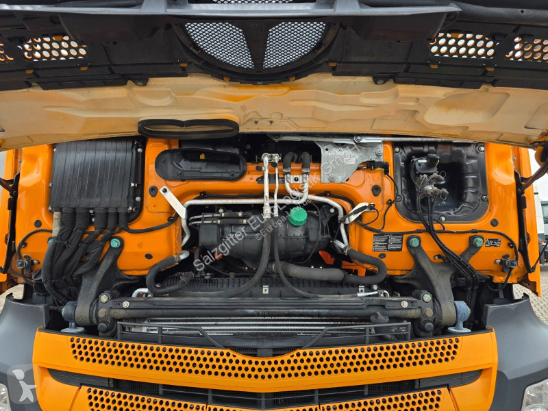 شاحنة Mercedes 2543 /...