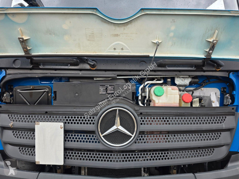 Mercedes 1223 / Ladebordwand truck