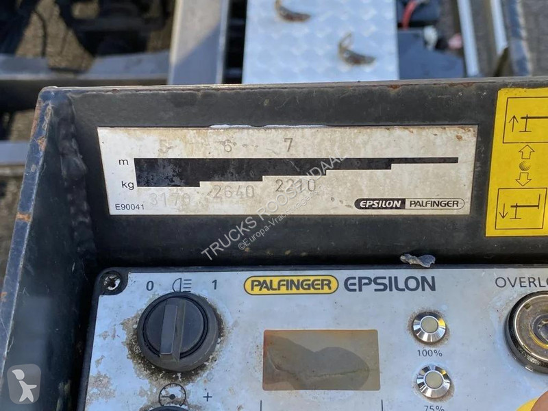 شاحنة Volvo 370 + Euro 5 + Palfinger Z-Q170...