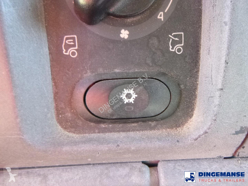 شاحنة Renault 270.18 dci 4x2 gas tank 17.1 m3