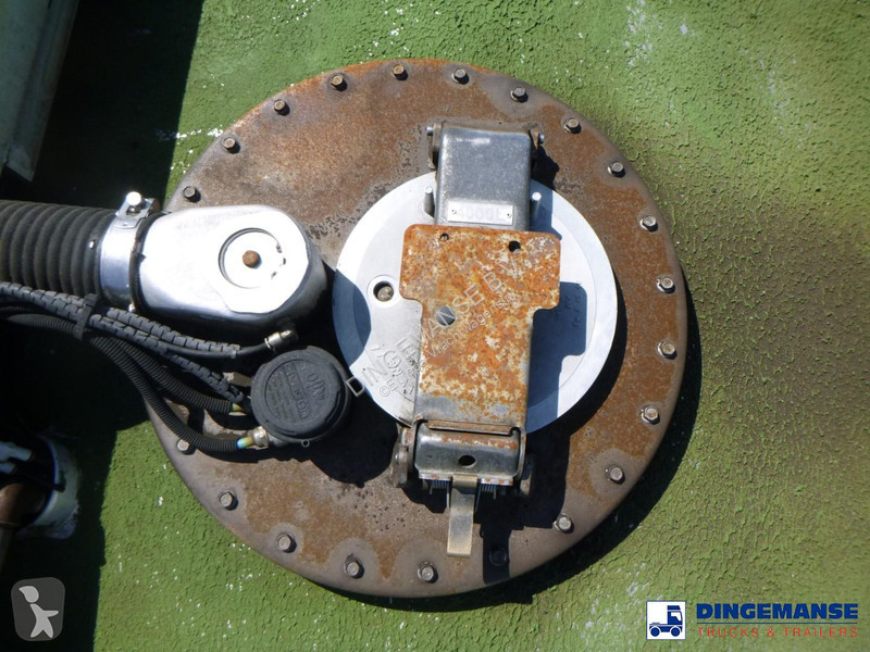 شاحنة Renault 270 dxi 4x2 fuel tank 13.7 m3 / 4...