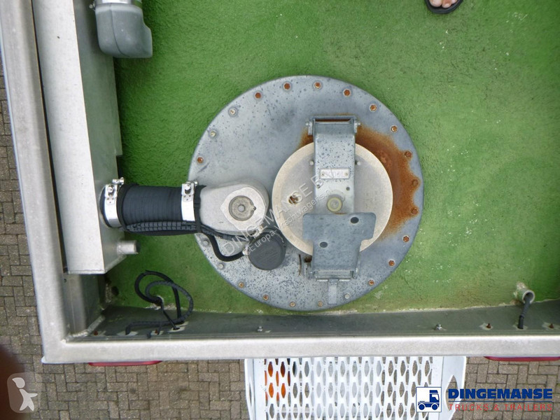 شاحنة Renault 270 dxi 4x2 fuel tank 13.7 m3 / 4...