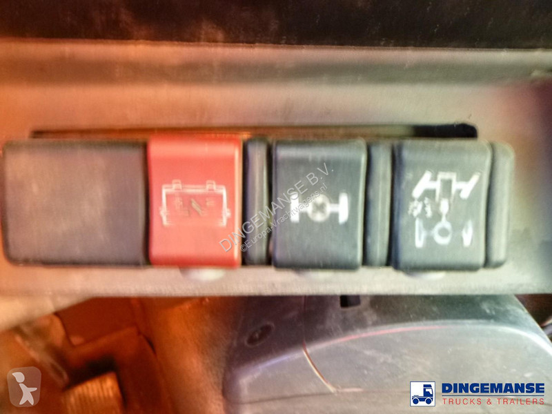 شاحنة Renault 180 dci 4x2 fuel tank 5.1 m3 / 1...