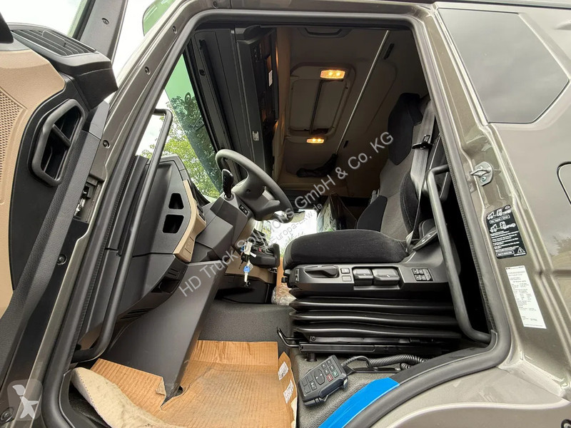 شاحنة MAN 35.520  35.520 8x2 HIAB X-HiPro858E-8...