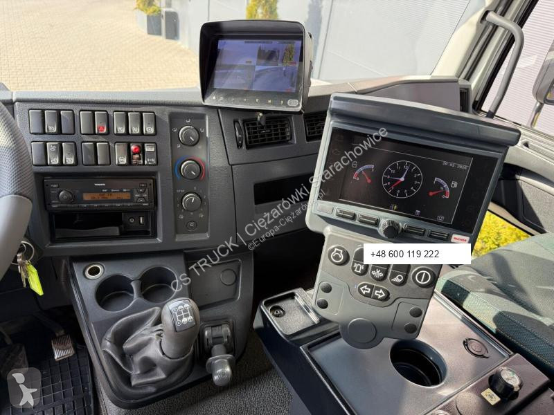شاحنة Johnston Volvo FL 15.250