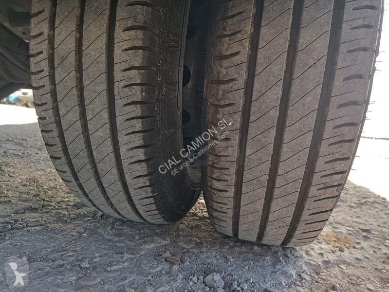 شاحنة Iveco  70C17