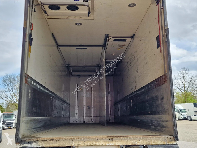 شاحنة Volvo 460 6x2 - Carrier 1250 Frigo - Full...