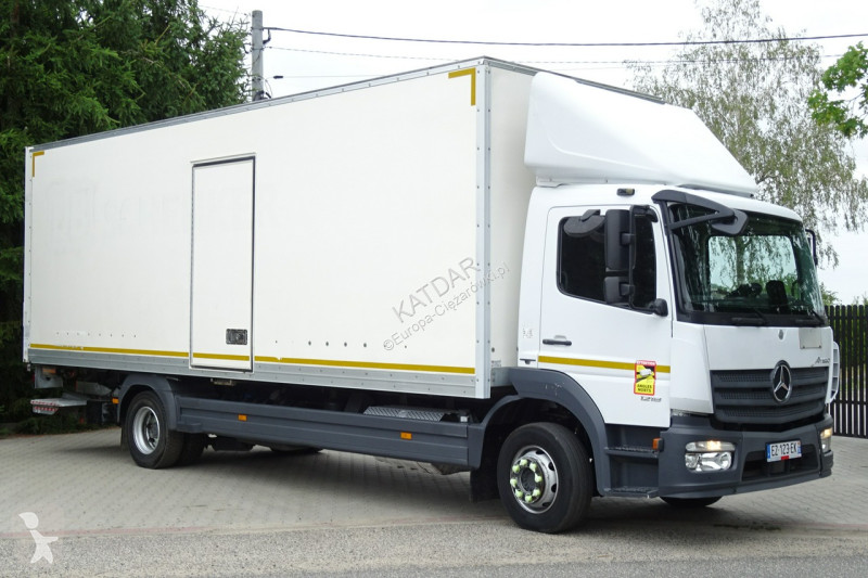 شاحنة Mercedes 1218 Euro6 tylko 323tys.km...