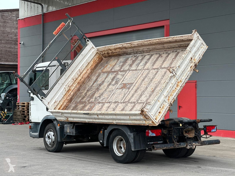 شاحنة MAN 8.180 4x2 BB DSK   AHK /