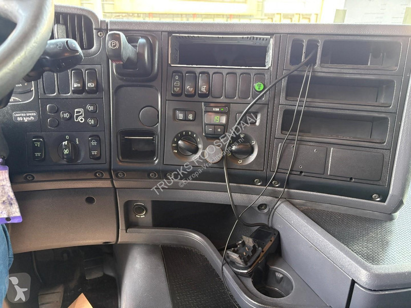 شاحنة Scania 440 + 6X2 STEERIN + EURO 5
