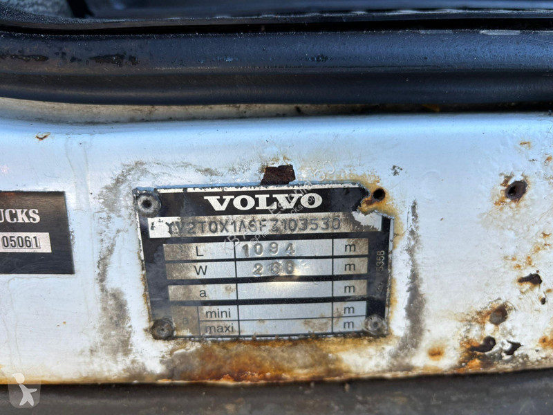 شاحنة Volvo FL 250 4x2 THERMOKING V-100 Max /...