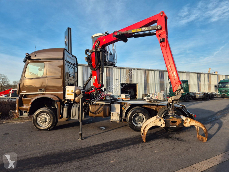 شاحنة Mercedes 3351 LS 6x6 Palfinger S260Z96 Y...